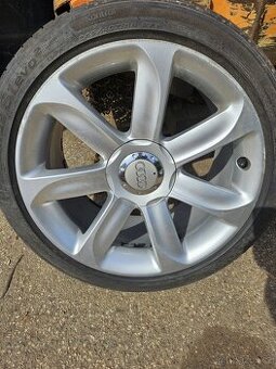 Audi kola 9Jx18 H2 ET52