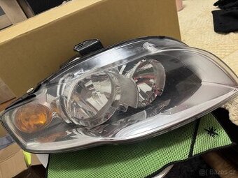 Světlomety Audi a4 b7 levé + pravé (originální)