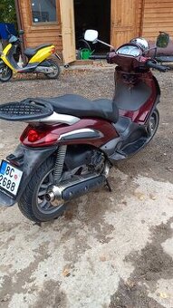 Piaggio Beverly 500