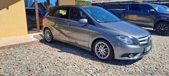 Mercedes-Benz Třídy B 180i 90kW AVANTGARDE
