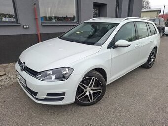 GOLF VII 1.2TSi 77KW COMBI ČR, r.14, VELMI PĚKNÝ, BEZ KOROZE