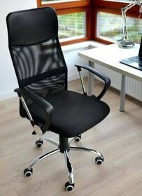 Kancelářská židle - černá, síťovaná ZÁNOVNÍ