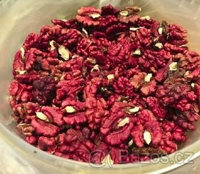 Vlašské ořechy červené - nevyloupané (cena 1kg)