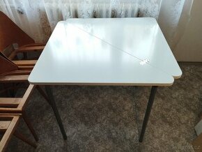 Stůl IKEA Lokka