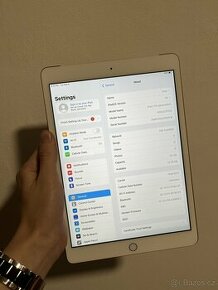 iPad 7 32GB Gold se SIM - Čtěte