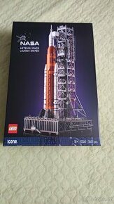 LEGO 10341  NASA Artemis Space Launch System
