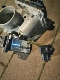 Honda civic 1.8 - 103kw,civic 1.4