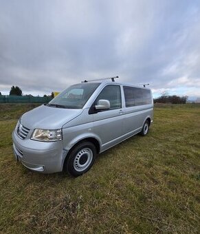 Volkswagen VW T5 Caravelle 96kW