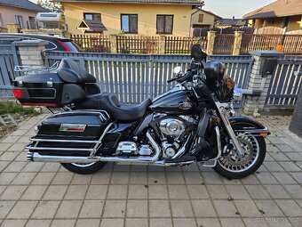 HARLEY DAVIDSON ELECTRA GLIDE ULTRA CLASSIC 103 cu 2013 TOP