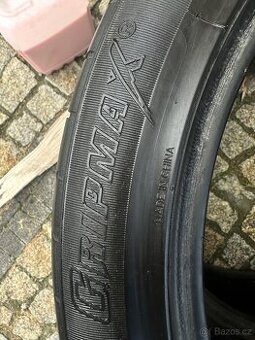 Lerni Sada 275/40/20 GRIPMAX - 1