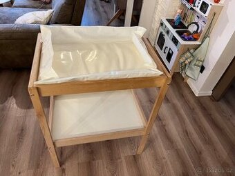 Přebalovací pult ikea