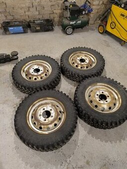 Pneu Vraník Lada Niva 175/80 r16