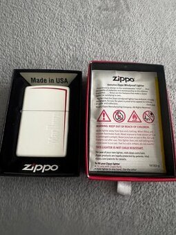 Originál nový Zippo zapalovač Marlboro. …