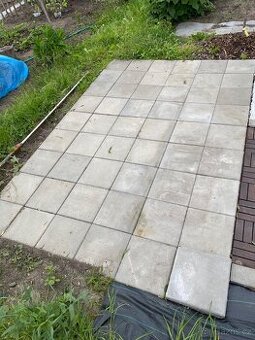 Plošná dlažba STANDARD přírodní 30 x 30 x 4 cm - 1