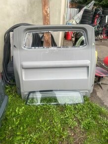 VwTransportér T5, T6 přepážka nákladního prostoru
