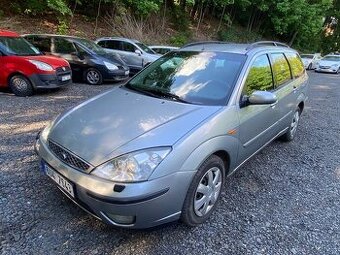 Ford Focus Combi GHIA 1.8 TDCI 85kW klima tažné xenony 2004