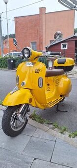 Skútr Racceway Century elektro - 1
