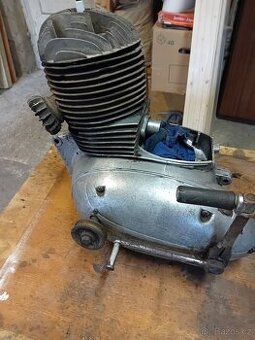 Prodám motor jawa 250 pérák