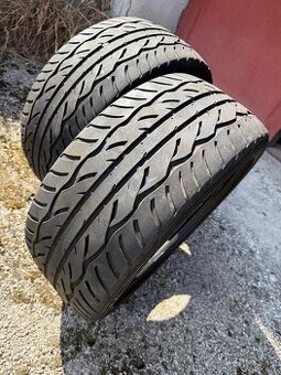 Pneu letní 245/40 R18 sportiva