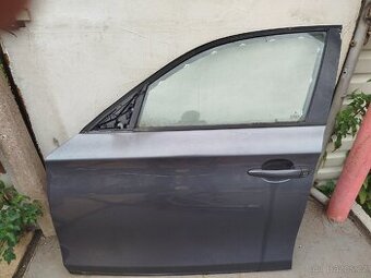 Levé přední dveře BMW E87