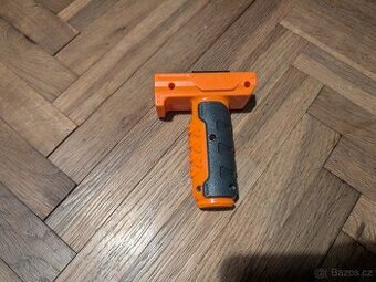 Nerf puška - držadlo