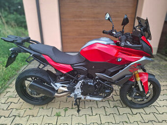 BMW F 900 XR