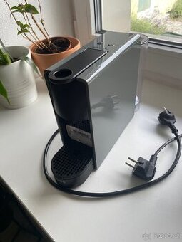 NESPRESSO KRUPS Essenza Mini Intense Grey XN110B