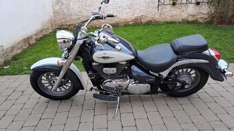 Suzuki intruder C800