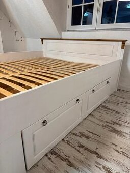 Masivní ložnice ve venkovském stylu(448)