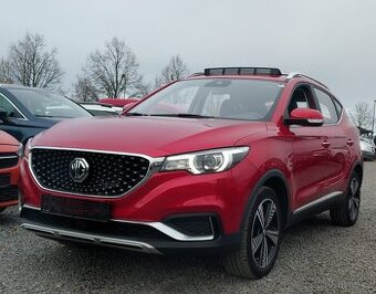 MG ZS, EV 105kW Luxury 89tkm r.v. 2020 LED 1.Maj pano