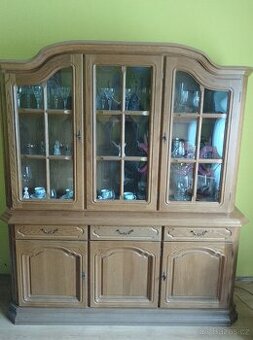 Rustikální nábytek