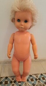 Velká retro panenka