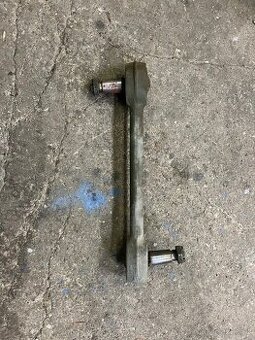 Praga V3S - rozpěrná tyč, kost, rameno výkyvné