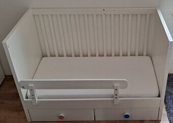 Ikea dětská postýlka se zásuvkami
