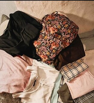 Prodám dámské oblečení