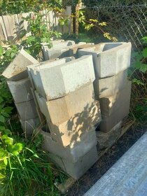 prvky opěrné zdi KB Blok