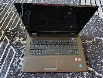 Notebook Asus X72D – na náhradní díly nebo opravu (17,3")