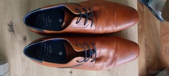 Pánské kožené boty Bugatti vel. 46 – velmi pěkný stav
