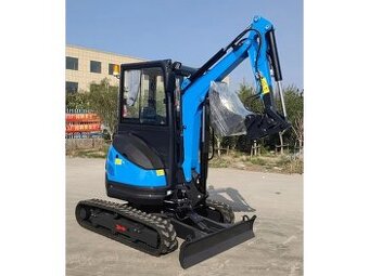 kabinový minibagr, pásový bagr, bagr s kabinou, motor Kubota