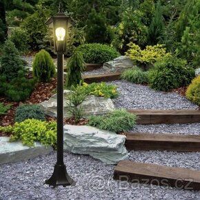 Zahradní lampa 100 cm (černá)