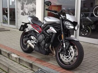 Triumph Street Triple 765