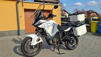 KTM 1290 Super Adventure T