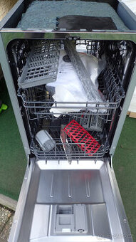 Vestavná myčka MORA VM 565 X