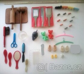 Staré drobné hračky a doplňky k panenkám z let cca.1955-1980