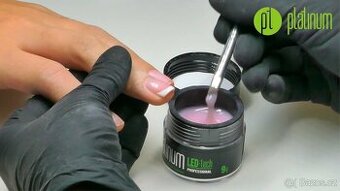 LED/UV Stavební gel RUBBER IQ Soft Pink samovyrovnávací 40g
