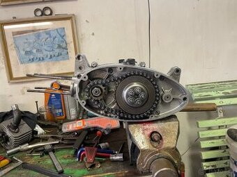 Motor jawa 05