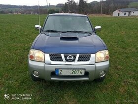 Prodám Nissan Navara D22 4x4 2,5 nafta 98 KW rv 05 130 tkm