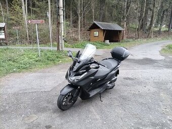 Prodám Honda Forza 125