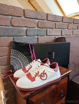 Pinko kožené sneakers vel.38 nové original