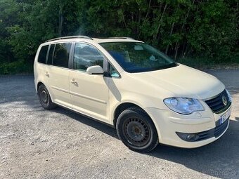 Prodám VW Touran 1.9 TDI 77 kw (BLS) r.v. 2009 7 MÍSTNÉ